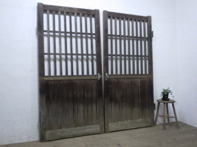 taT160*H181cm×W85(86)cm]×2 sheets * antique * double doors. large old wooden door * fittings .. door gate entranceway door shop . old Japanese-style house reproduction garden retro L under 