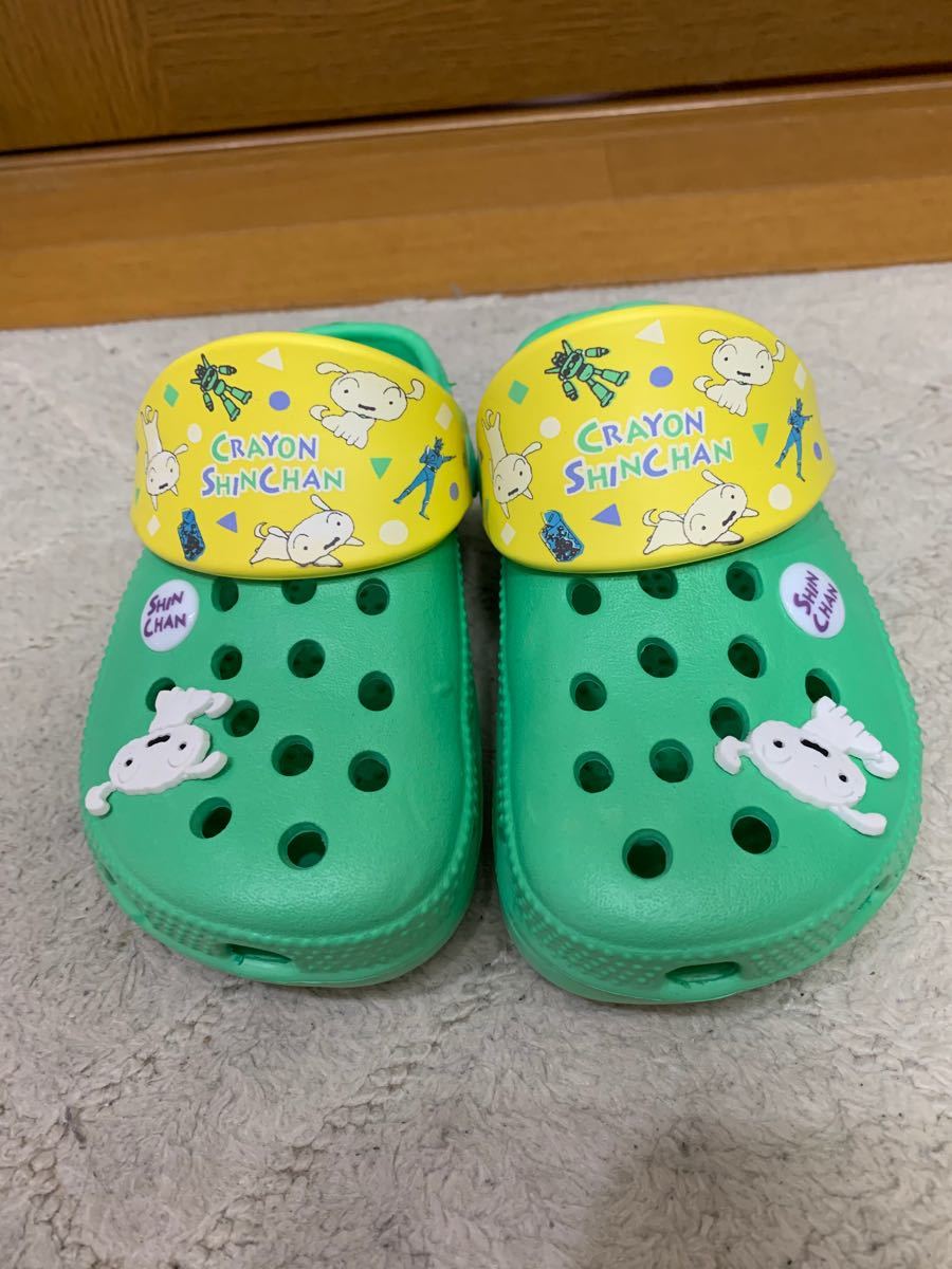 Paypayフリマ クレヨンしんちゃん シロのクロックス風サンダル Paypayフリマ クレヨンしんちゃん シロのクロックス風サンダル