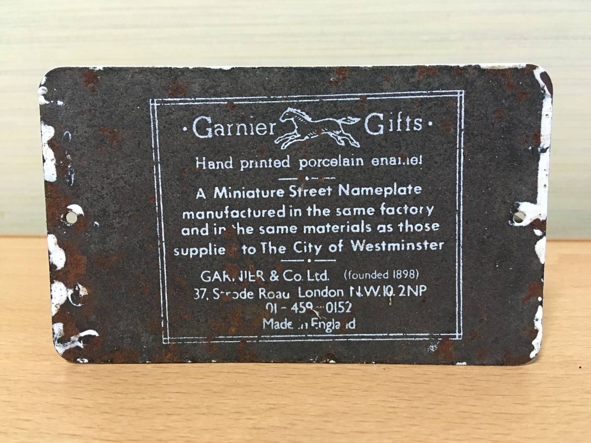 イギリス製　ガルニエ　ビンテージ　エナメルサイン　Garnier Gifts 表札　レトロ_画像2