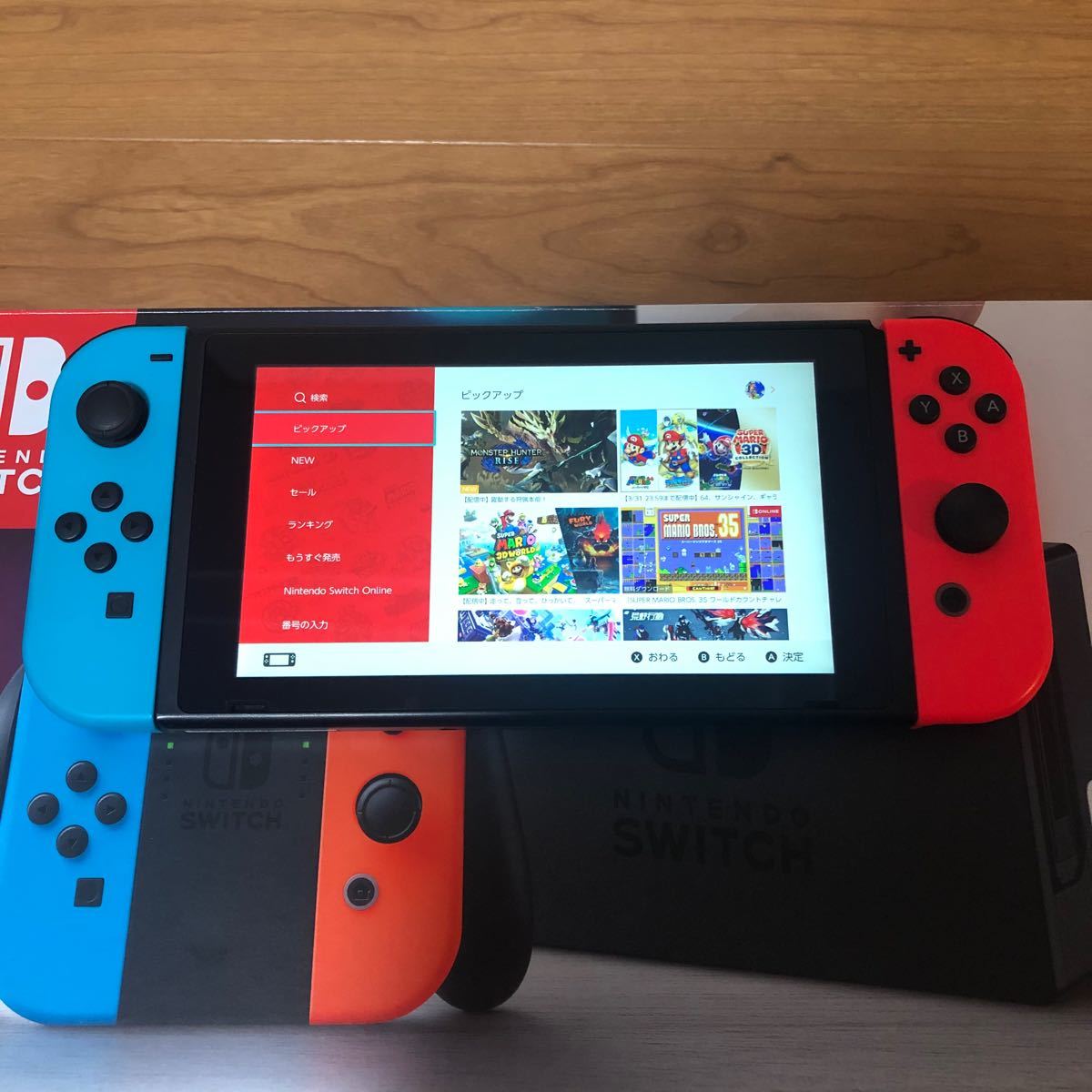 Nintendo Switch Joy-Con (L) ネオンブルー (R) ネオンレッド