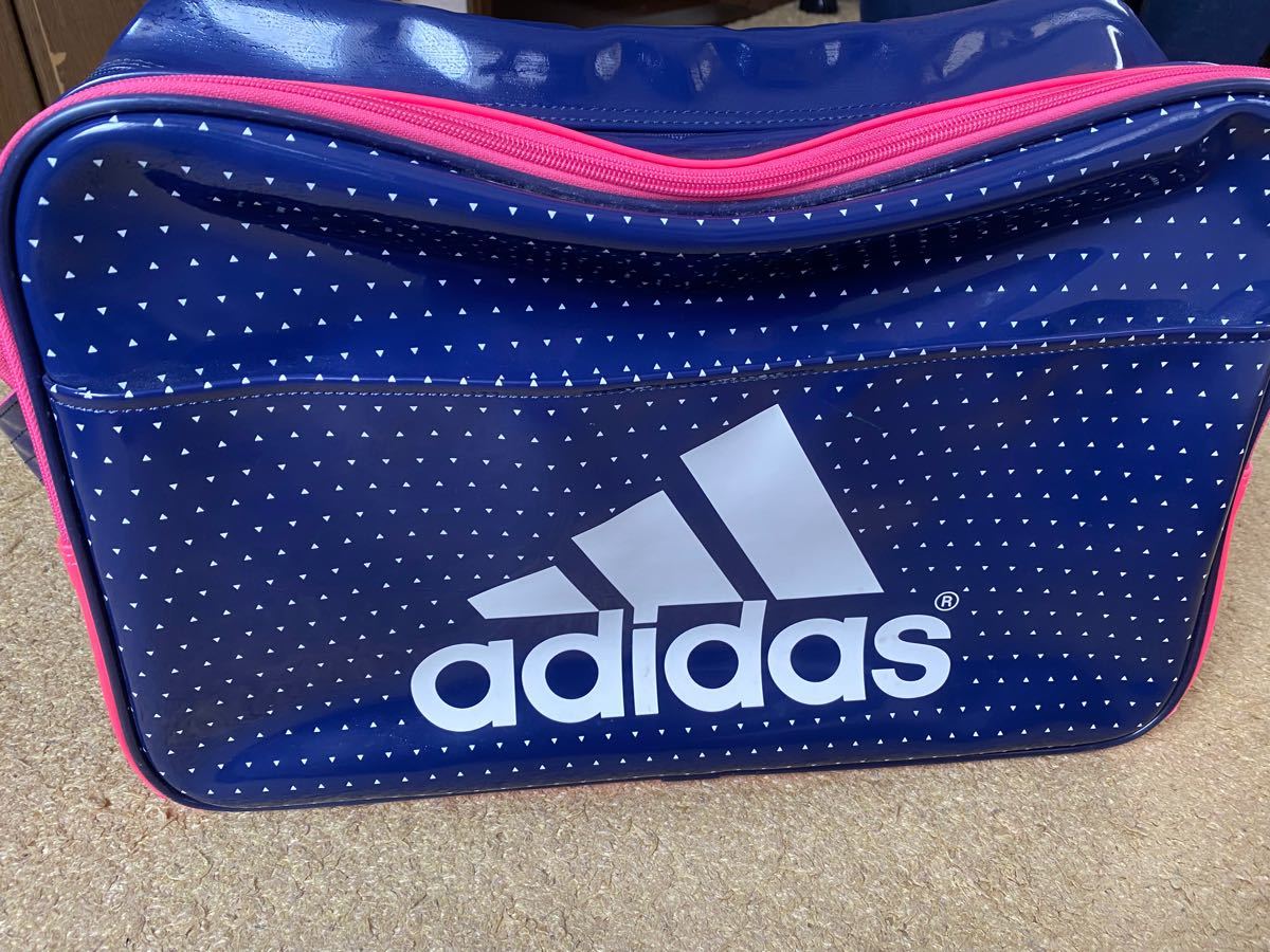 Paypayフリマ Adidas エナメルバック アディダスエナメルバッグ Adidas エナメルバッグ ピンク ネイビー 部活 Paypayフリマ Adidas エナメルバック アディダスエナメルバッグ Adidas エナメルバッグ ピンク ネイビー 部活