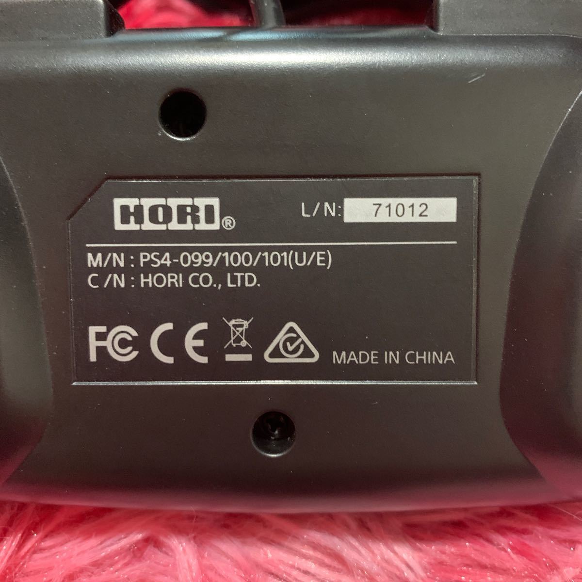 ワイヤードコントローラーライト  ホリ HORI PS4