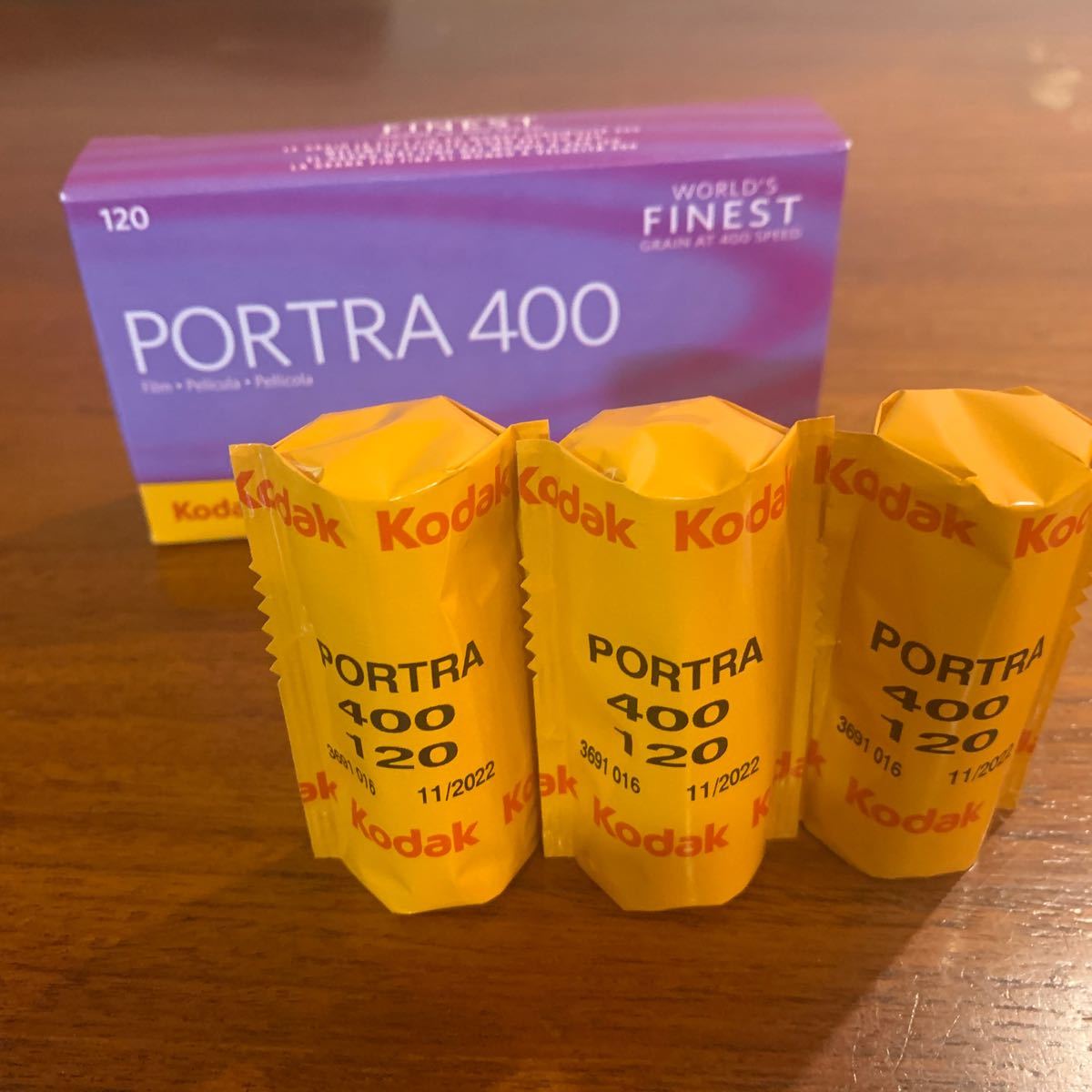 Kodak Portra 400 ブローニー120mmネガフィルム　3本