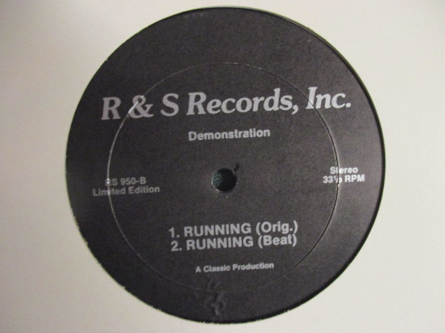 Black Ivory ： Mainline 12'' c/w Lenny Williams - Running // 落札5点で送料無料_画像2