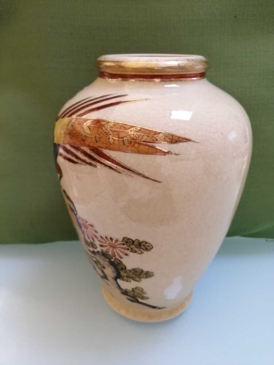 ◆薩摩焼◆角田★花瓶　色絵金彩花鳥　豪華金鶏　蝶　高さ約18.3cm_画像4