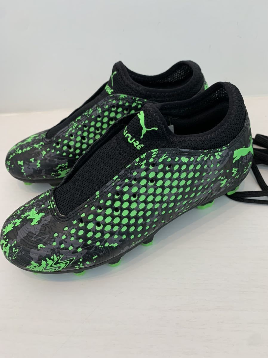 【美品】 キッズ ジュニア プーマ　PUMA 21cm サッカー future トレーニングシューズ　トレシュー ブラック　黒　グリーン_画像2