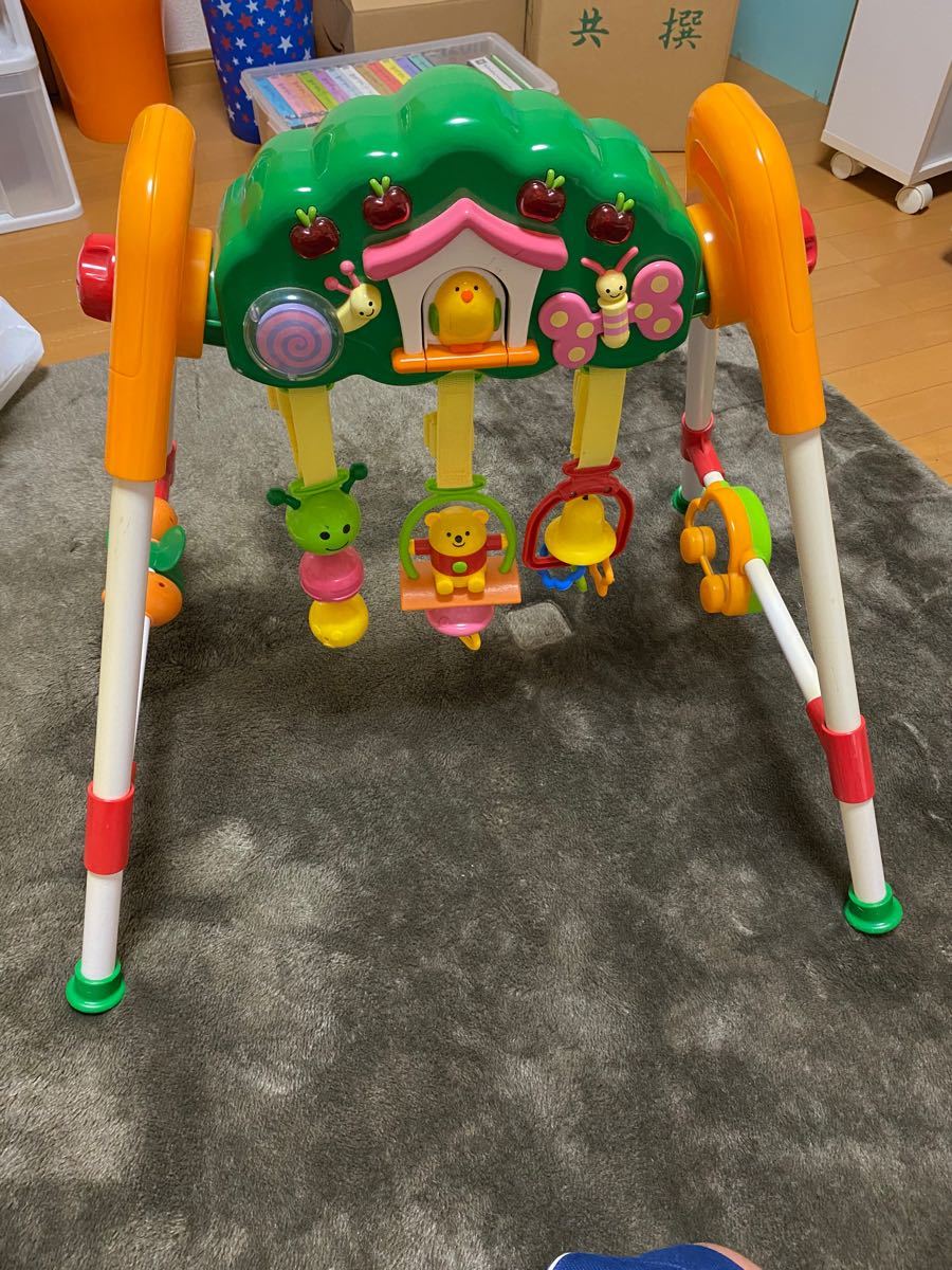 Paypayフリマ ベビージム コンビ Combi ベビー用品 赤ちゃん オモチャ Paypayフリマ ベビージム コンビ Combi ベビー用品 赤ちゃん オモチャ