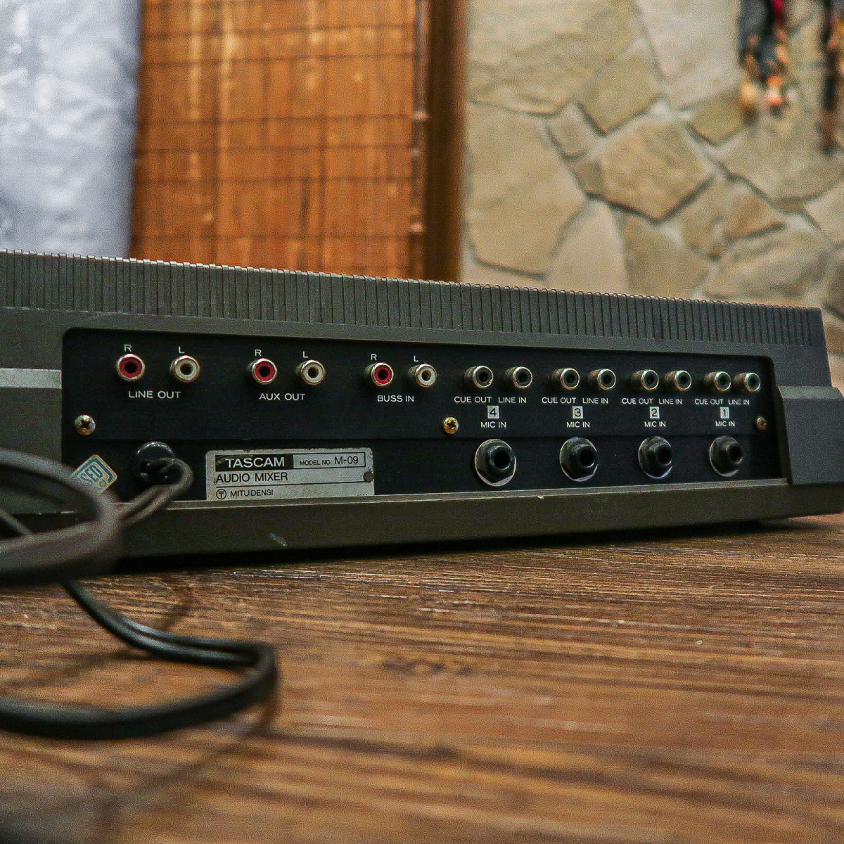 TEAC M-09 ティアック ミキサー -GrunSound-j481- | www