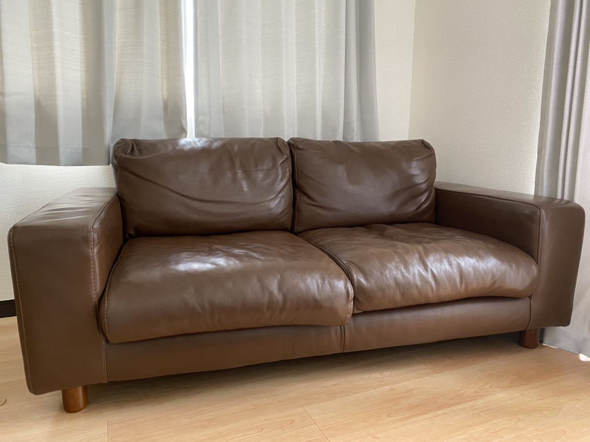  beautiful goods * Muji Ryohin MUJI 2 -seater leather sofa 2 seater . sofa Brown leather trim wide arm masterpiece 