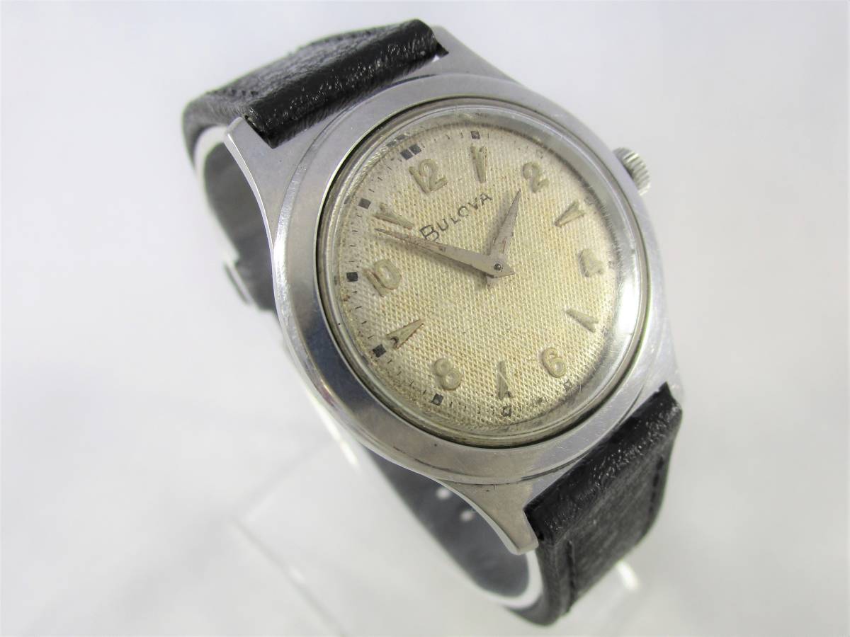 1957年製 BULOVA ブローバ ビンテージ アンティーク 手巻き 腕時計 17石 1960年代アメリカ ヴィンテージ男性用 メンズ ウォッチ 新品ベルト_画像2