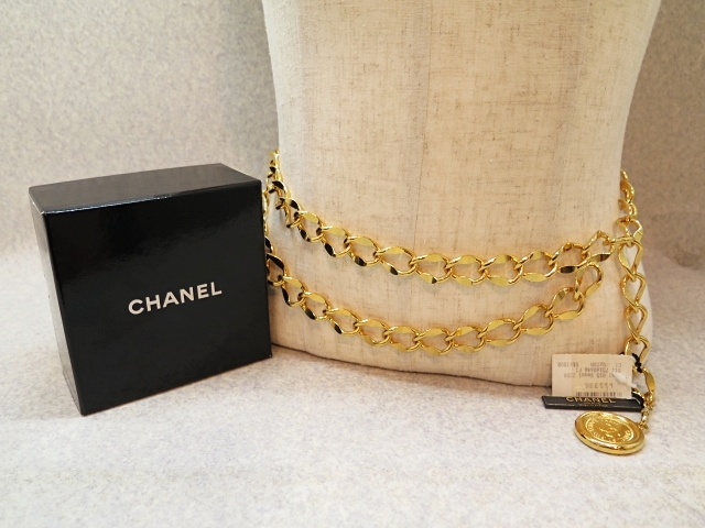 ★☆【シャネル】CHANEL ヴィンテージ ココマーク コイン チェーン ベルト アクセサリー ゴールド 保存箱 ot☆★_画像1