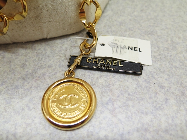 ★☆【シャネル】CHANEL ヴィンテージ ココマーク コイン チェーン ベルト アクセサリー ゴールド 保存箱 ot☆★_画像5