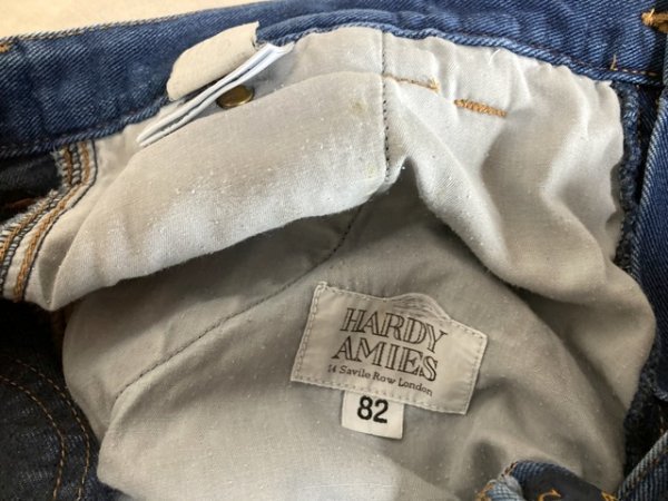 ＵＳＥＤ・難有り！ HARDY AMIES ジーンズ サイズＷ８２ 紺系_画像9