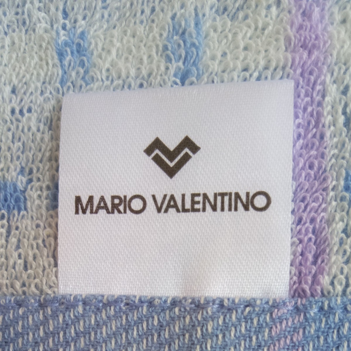 MARIO VALENTINO  タオルハンカチ　2枚 
