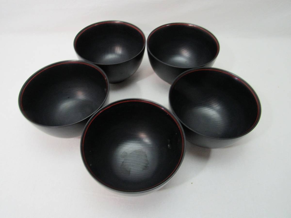 YG04345 【 古い 漆器 大振り茶椀 5客揃 箱無 】 検) 御茶道具 和食器 茶器 茶席 茶会 菓子鉢 菓子器 漆芸 鉢 茶懐石 来客 料理屋 盛鉢 ⅱ_画像3