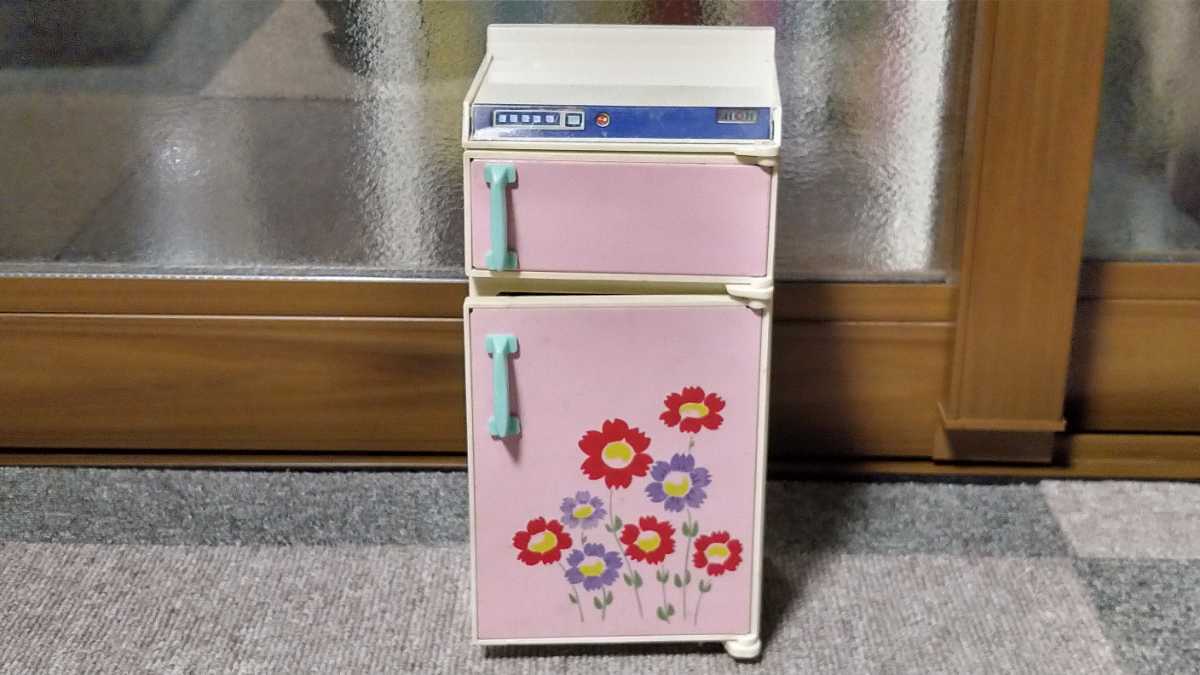  Manufacturers unknown old tin plate refrigerator floral print retro pop Yonezawa?
