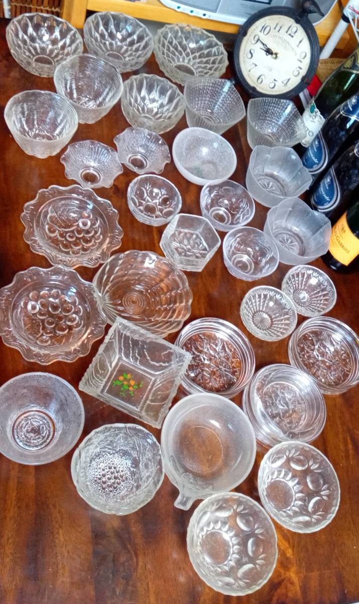 色々まとめて大量ガラス小皿食器グラス小鉢たくさん31鉢アンティークかき氷とかソーメン和食器洋食器東京秋葉原直接引き取り可能_画像1