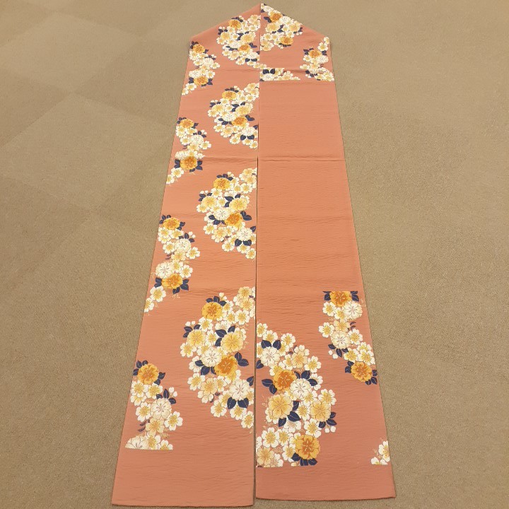 袋帯 西陣織　オレンジ色　唐織　刺繍　花柄　リメイク　ハンドメイド