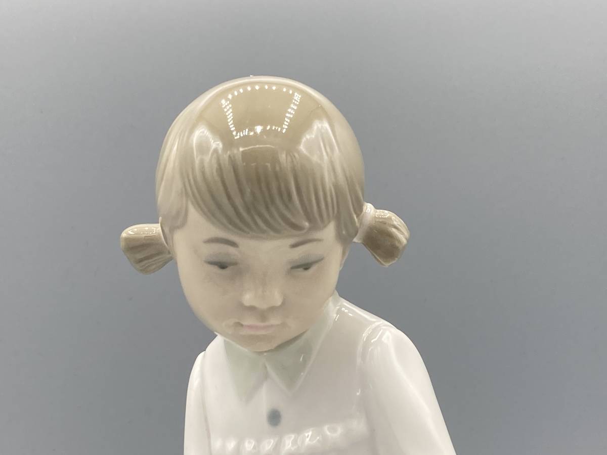 正規販売店】 陶器 フィギュリン 置物 お人形 女の子 Zaphir スペイン - リヤドロ - hlt.no