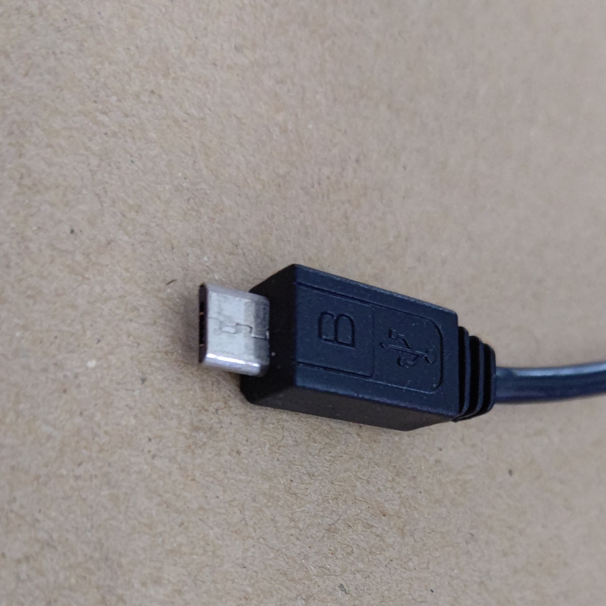 USBホスト変換アダプタ(Aメス-MicroUSBオス)
