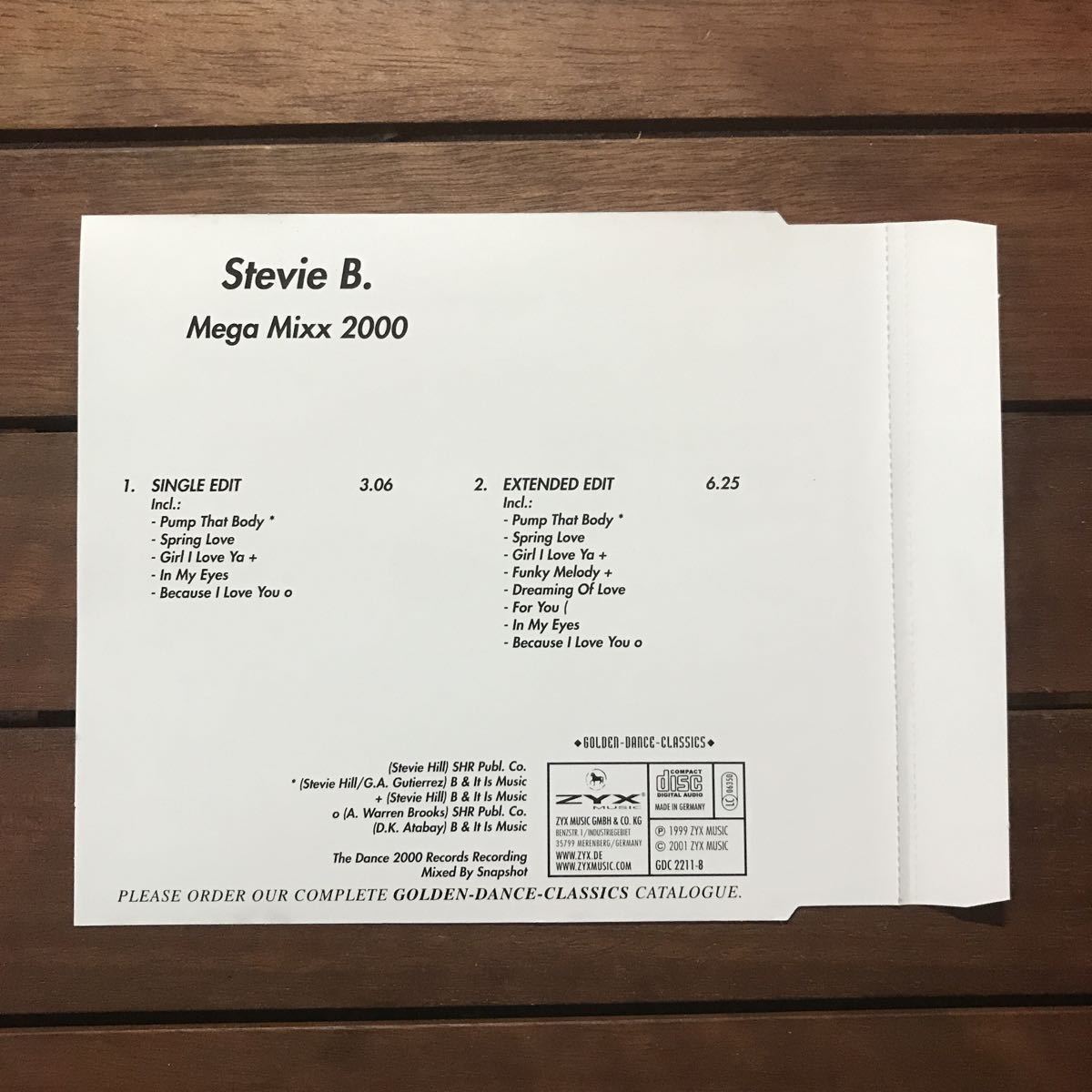【r&b】Stevie B / Mega Mixx 2000［CDs］《9b053 9595》_画像2