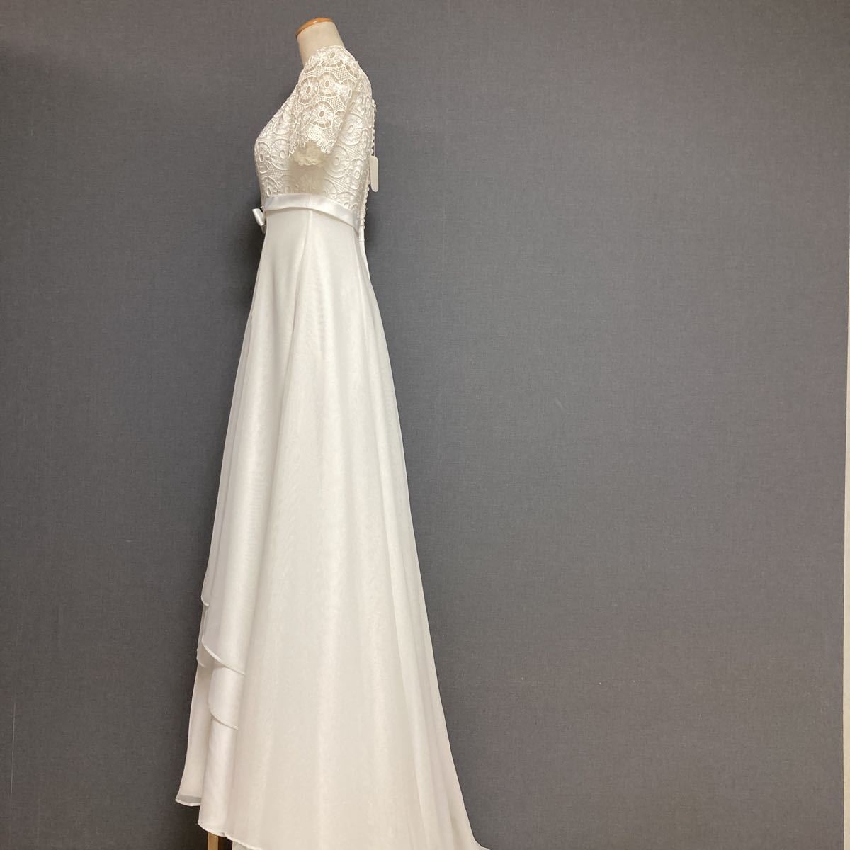 LUNA DI MIELE ウエディングドレス size：7T ホワイト 結婚式 パーティー 210504-256_画像2