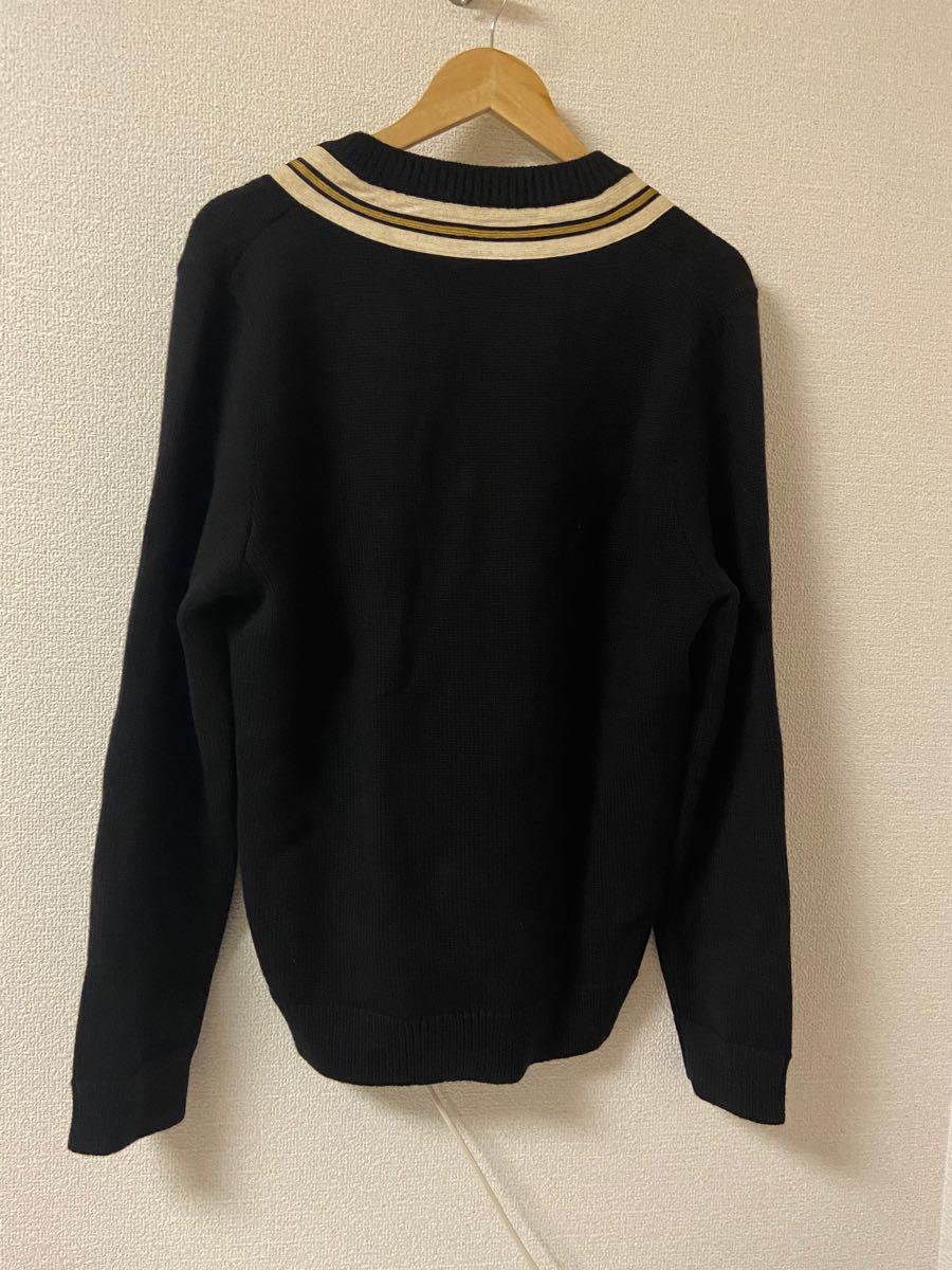 GUCCI グッチ ニット Vネックニット 蜜蜂 ミツバチ 蜂 BEE bee GUCCI グッチ ニット Vネックニット 蜜蜂 ミツバチ 蜂 BEE bee