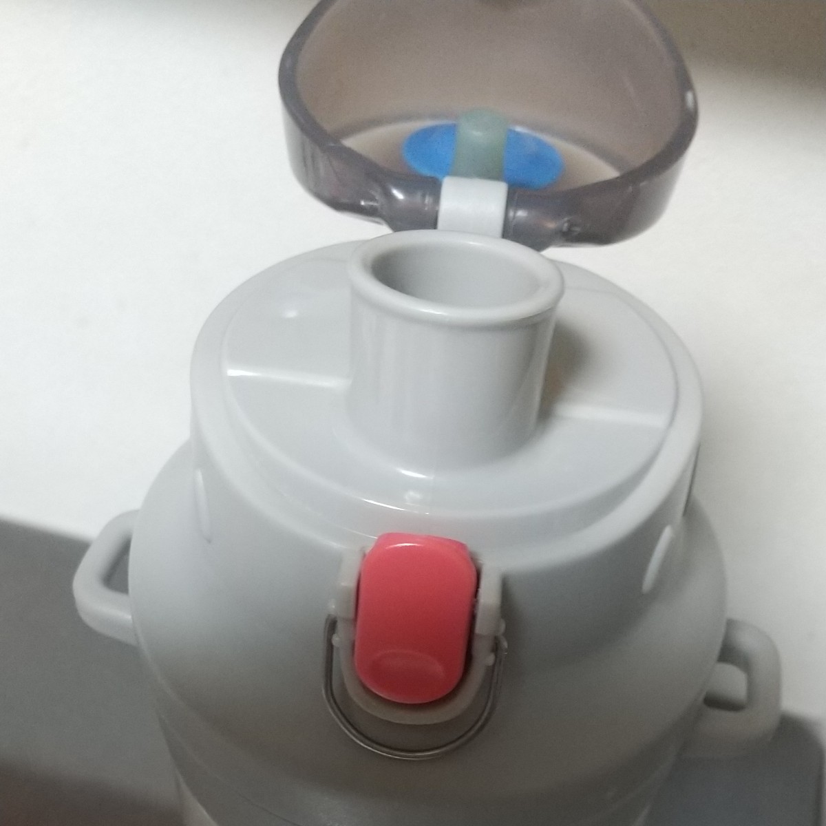 THERMOS保冷専用水筒&保温保冷 真空 水筒　　　２本セット