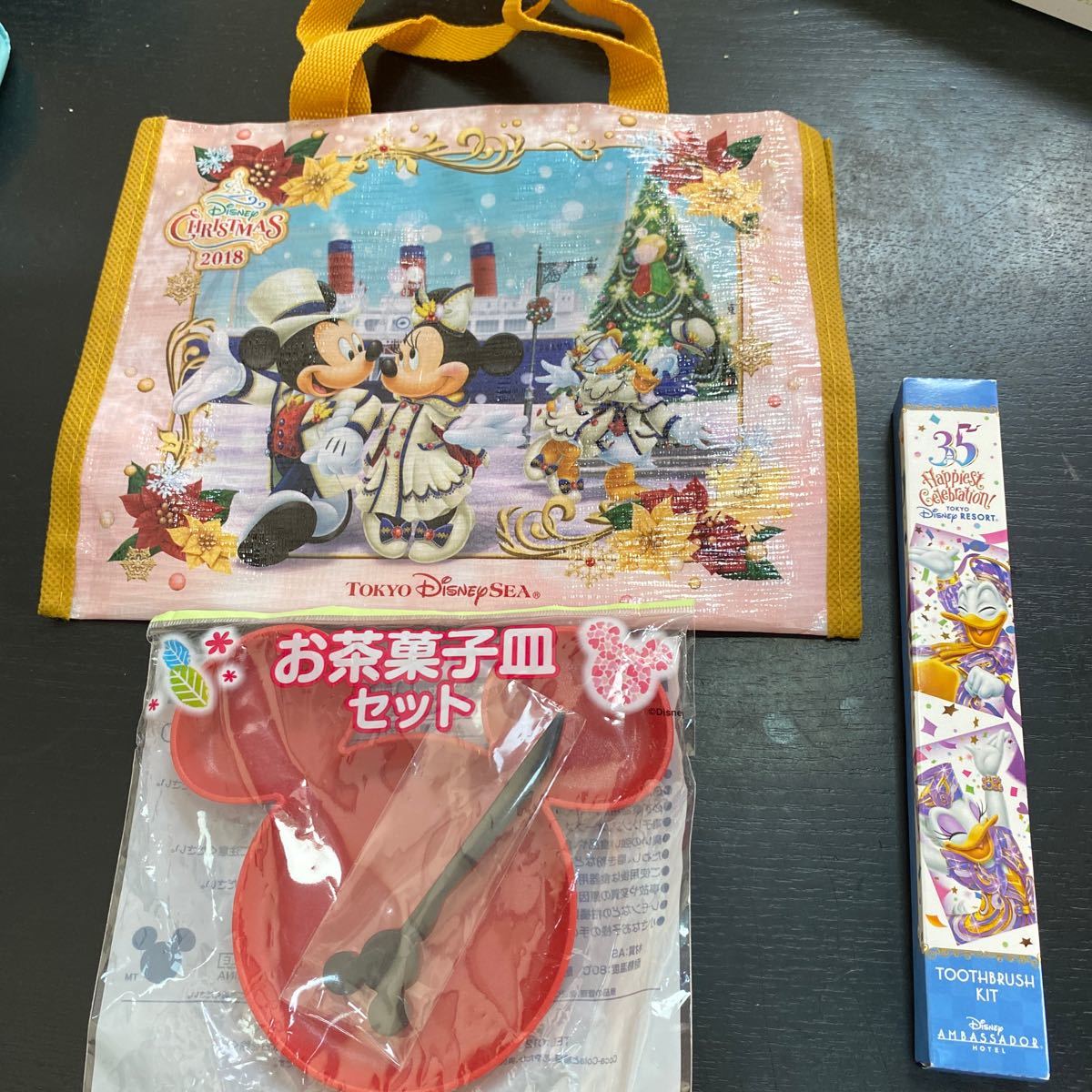 Paypayフリマ ディズニー 東京ディズニーランド ショッピングバッグ ディズニーシー 歯ブラシ お茶菓子皿セット コカ コーラ Paypayフリマ ディズニー 東京ディズニーランド ショッピングバッグ ディズニーシー 歯ブラシ お茶菓子皿セット コカ コーラ