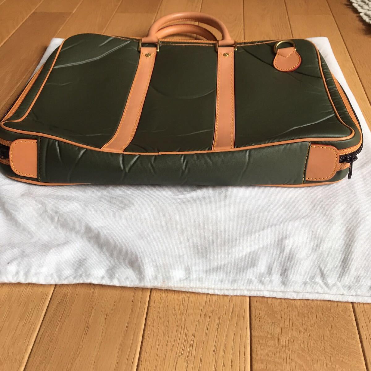 ブリーフケース ビジネスバッグ ハンティングワールド 美品 新品 ブリーフケース ビジネスバッグ ハンティングワールド 美品 新品