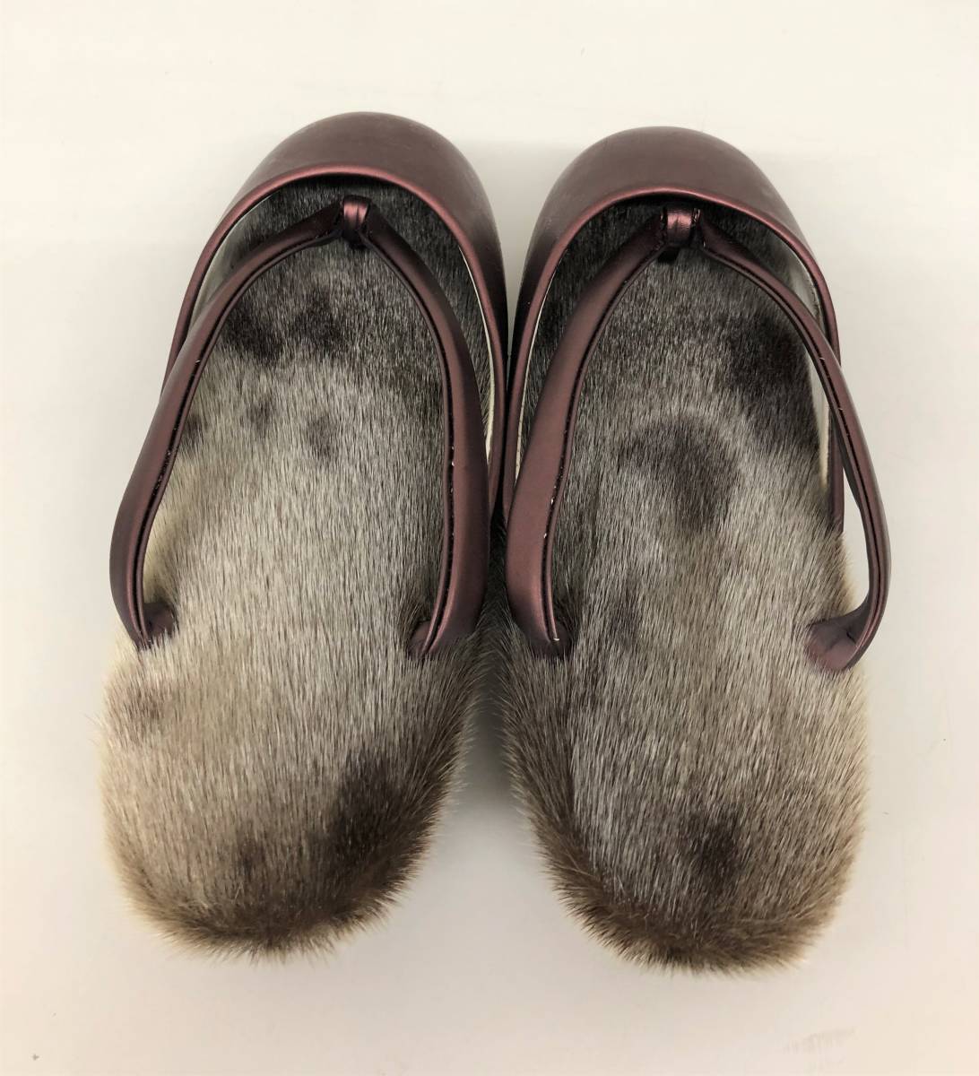 ヤフオク! - 高級品 アザラシ 毛皮 防寒 草履 履物 履き物 23...