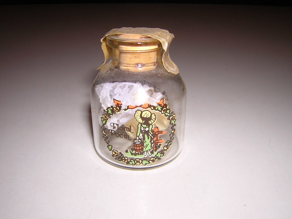 名入れ無料】 昭和レトロ 1976 サンリオ 初期 フローラルポエム 小瓶