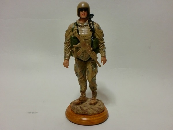 バンマーク 全高20㎝ アメリカ空軍 特殊作戦 コマンド兵士 American Heroes 8tall US Air Force soldier Back on the Tarmac VANMARK　_画像1