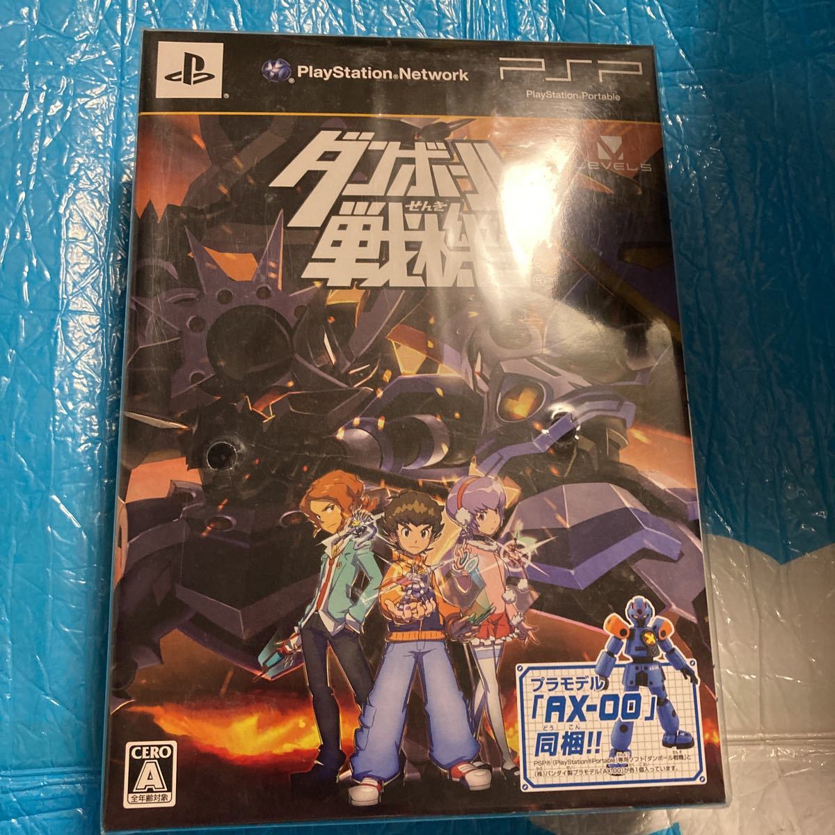 ダンボール戦機　プラモデル　AX-00同梱　PSP 新品　未開封