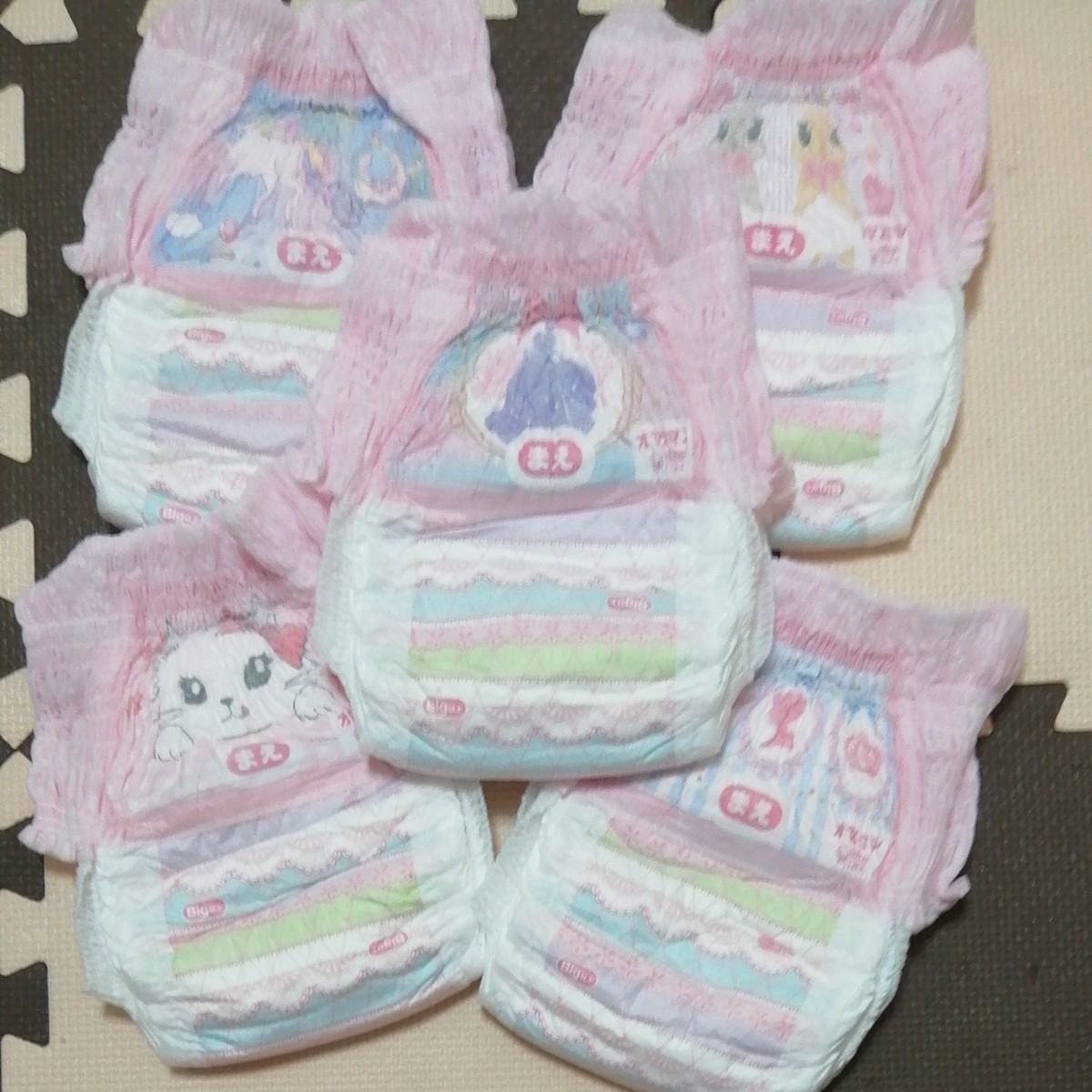バラ売り】オヤスミマン 5枚セット 女の子用 ビック以上 13 バラ売り】オヤスミマン 5枚セット 女の子用 ビック以上 13