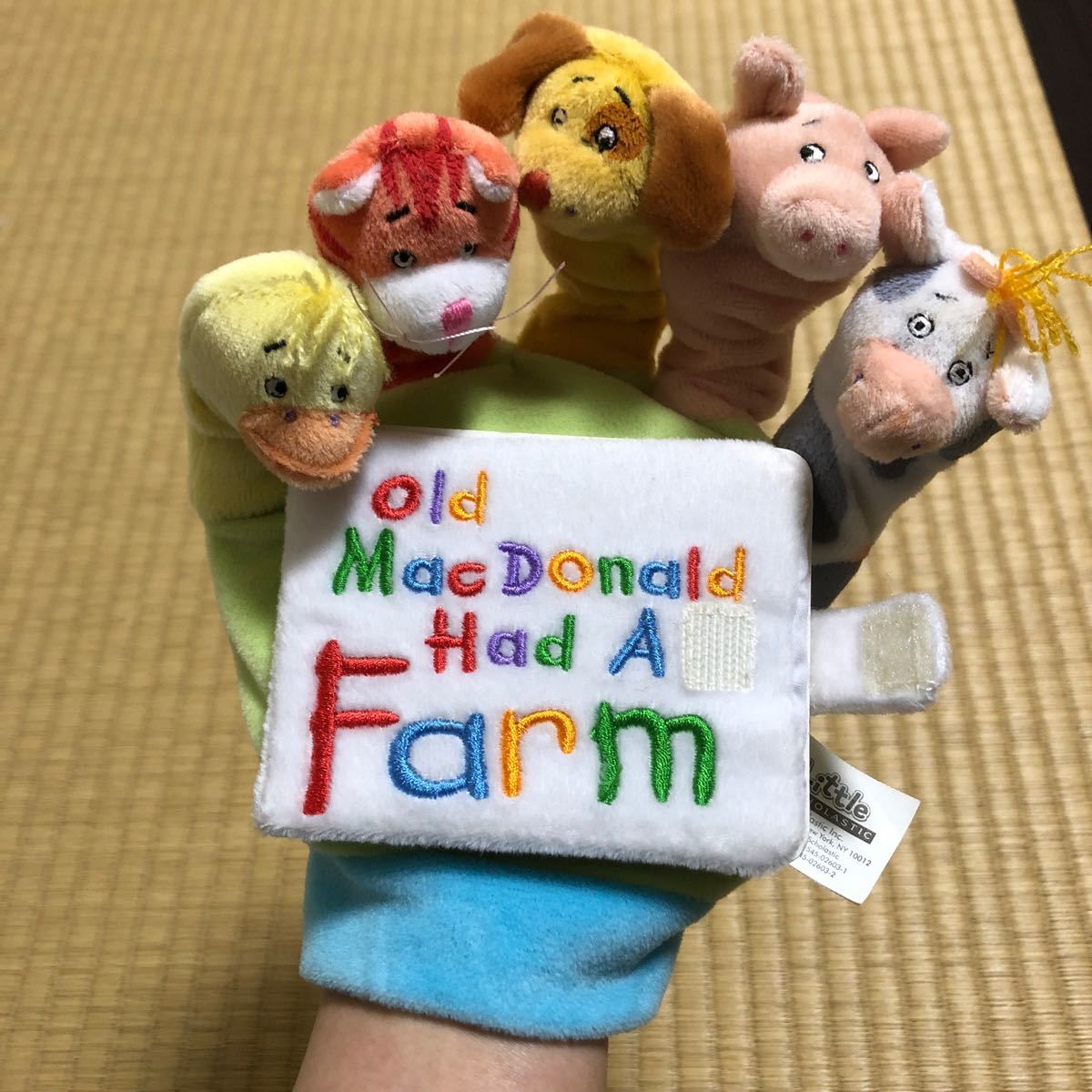 指人形絵本　Old MacDonald Had A Farm