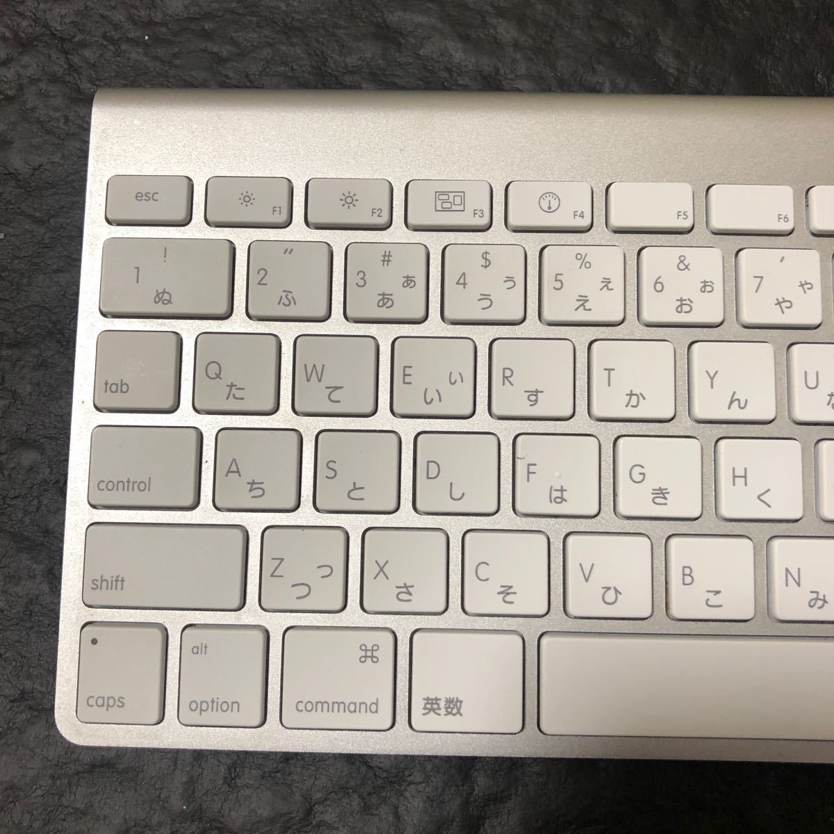 【送料無料/動作OK/良品】 Apple純正 magic  Keyboard 電池式ワイヤレスキーボード Bluetooth