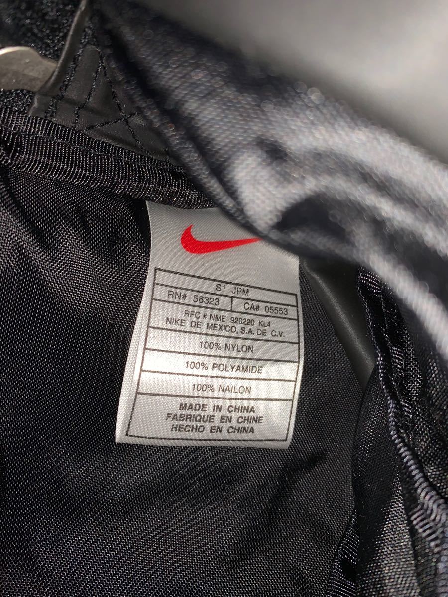 ★美品★ナイキ ワンポイント スラッシュロゴ テニスラケットケース/バッグ 黒 NIKE テニスラケットバッグ