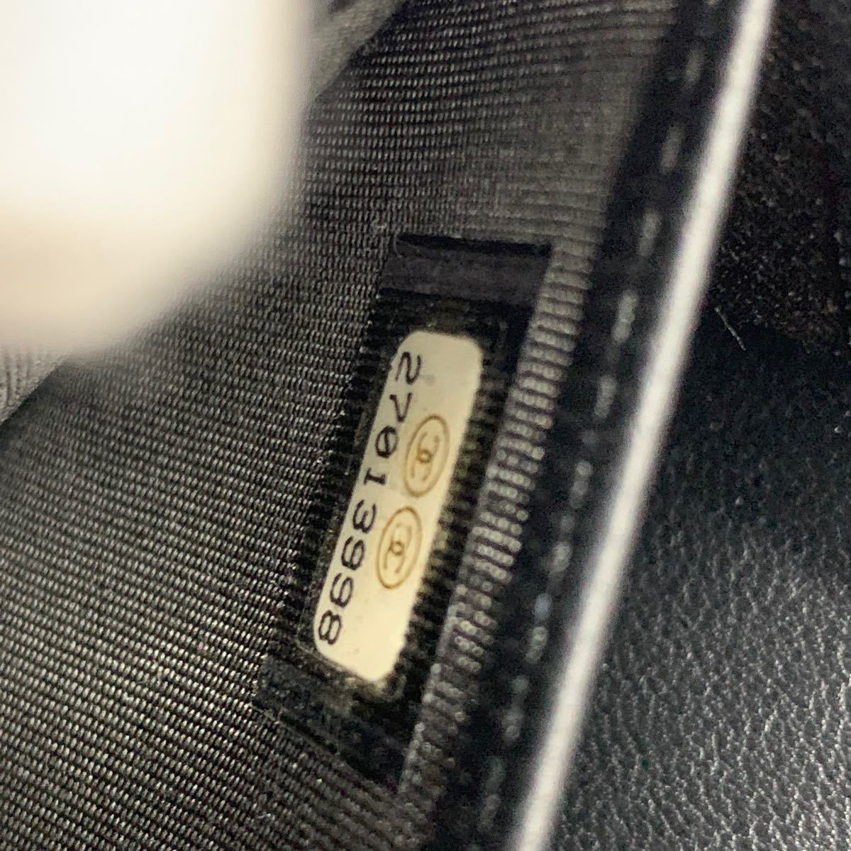 CHANEL シャネル マトラッセ ラウンドファスナー 長財布 CHANEL シャネル マトラッセ ラウンドファスナー 長財布