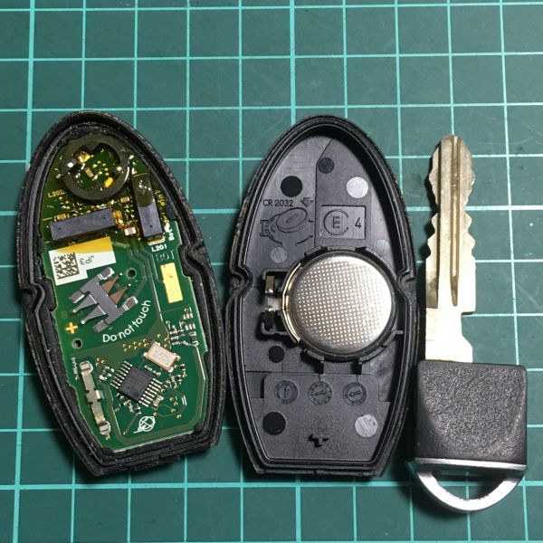 NI 2948 tab equipped Nissan original keyless remote control intelligent V36 Skyline Y50 Fuga Fairlady Z etc. trunk 3B