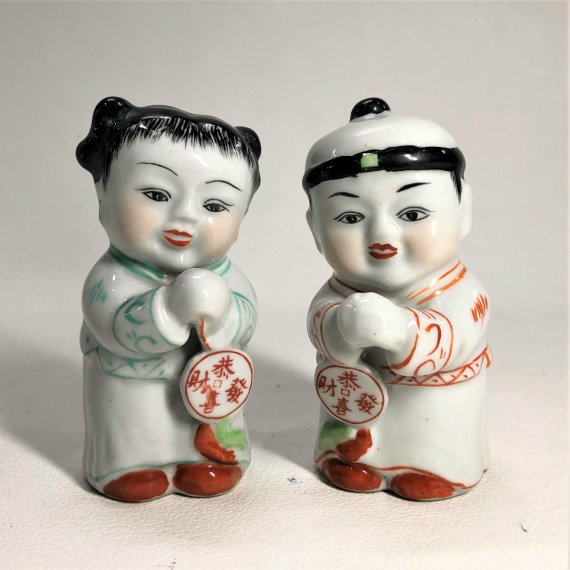 Yahoo!オークション - 中国 陶器人形 2体セット 高さ11cm 恭喜 Yahoo!オークション - 中国 陶器人形 2体セット 高さ11cm 恭喜