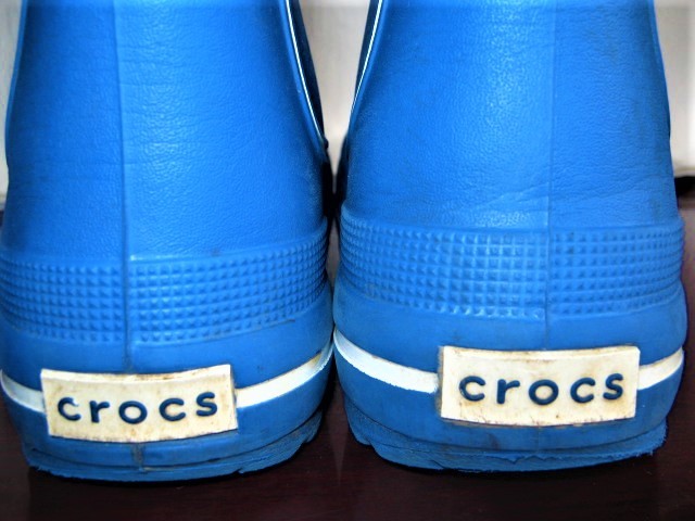 ★中古品 汚れ有り 正規品 crocs クロックス Crocband Jaunt キッズ レインブーツ 長靴 J2 20cm ブルー 青 クロスライト素材 軽量 子供靴★_画像6