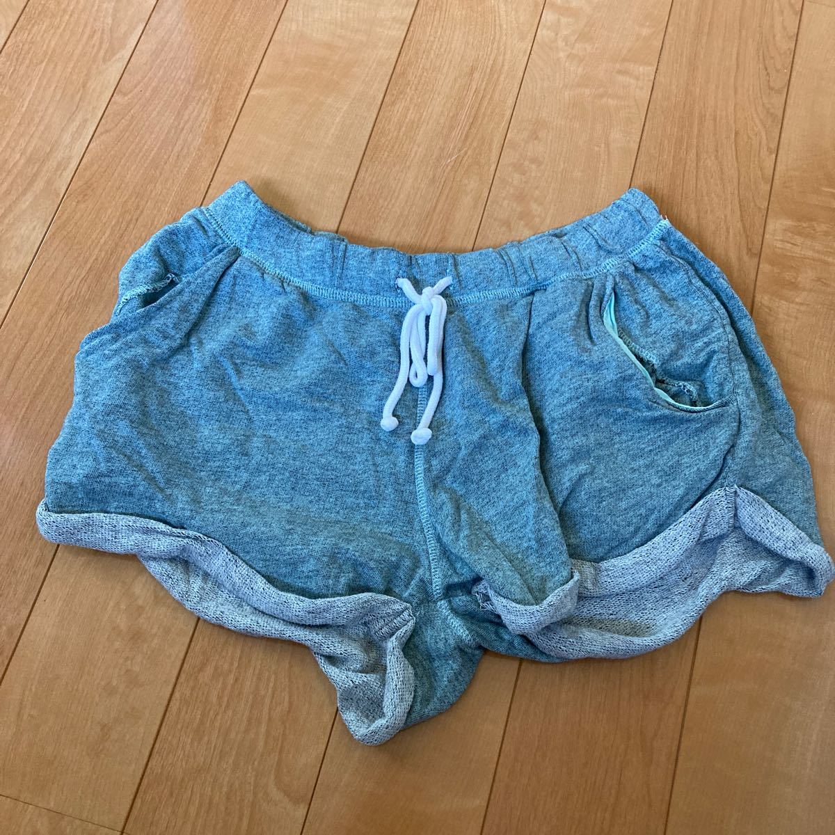 Paypayフリマ H M ショートパンツ スウェットパンツ Paypayフリマ H M ショートパンツ スウェットパンツ