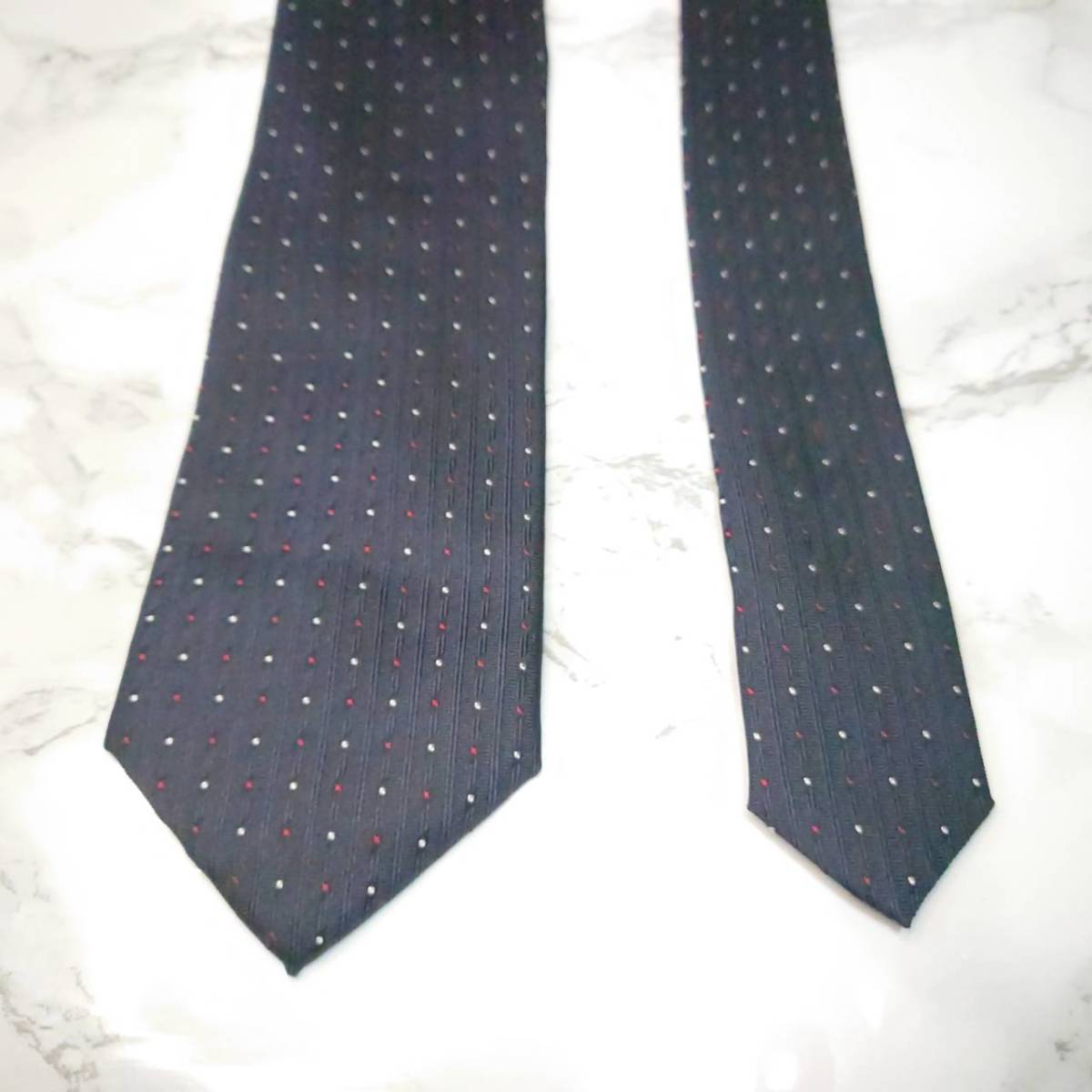 マリネッラ【美品】ネクタイ最高級シルク100％イタリア製ネイビー系