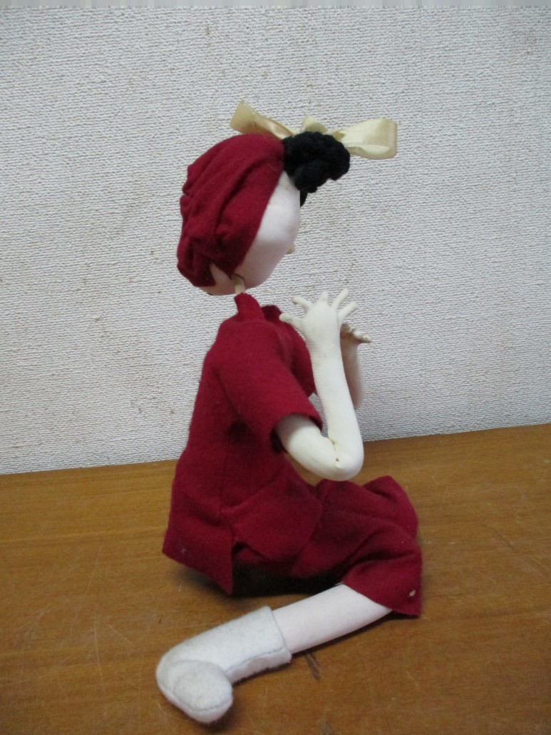 1050円 Sale 79 Off レトロな座り人形 古道具 人形