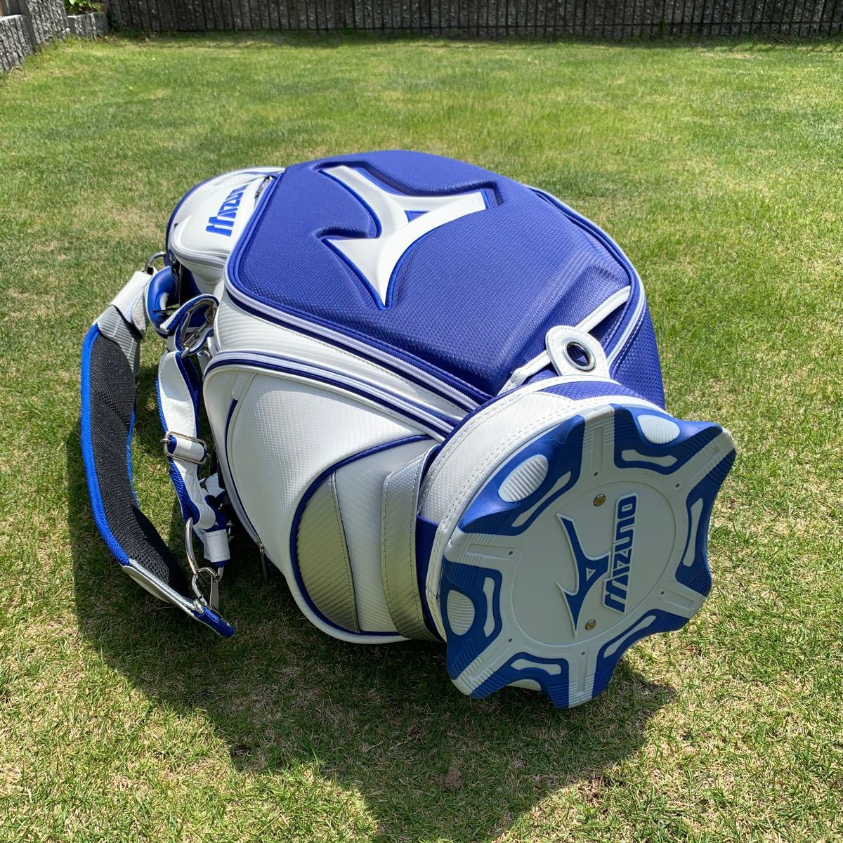 MIZUNO キャディーバッグ ツアーモデル プロモデル GOLF 超美品 MIZUNO キャディーバッグ ツアーモデル プロモデル GOLF 超美品