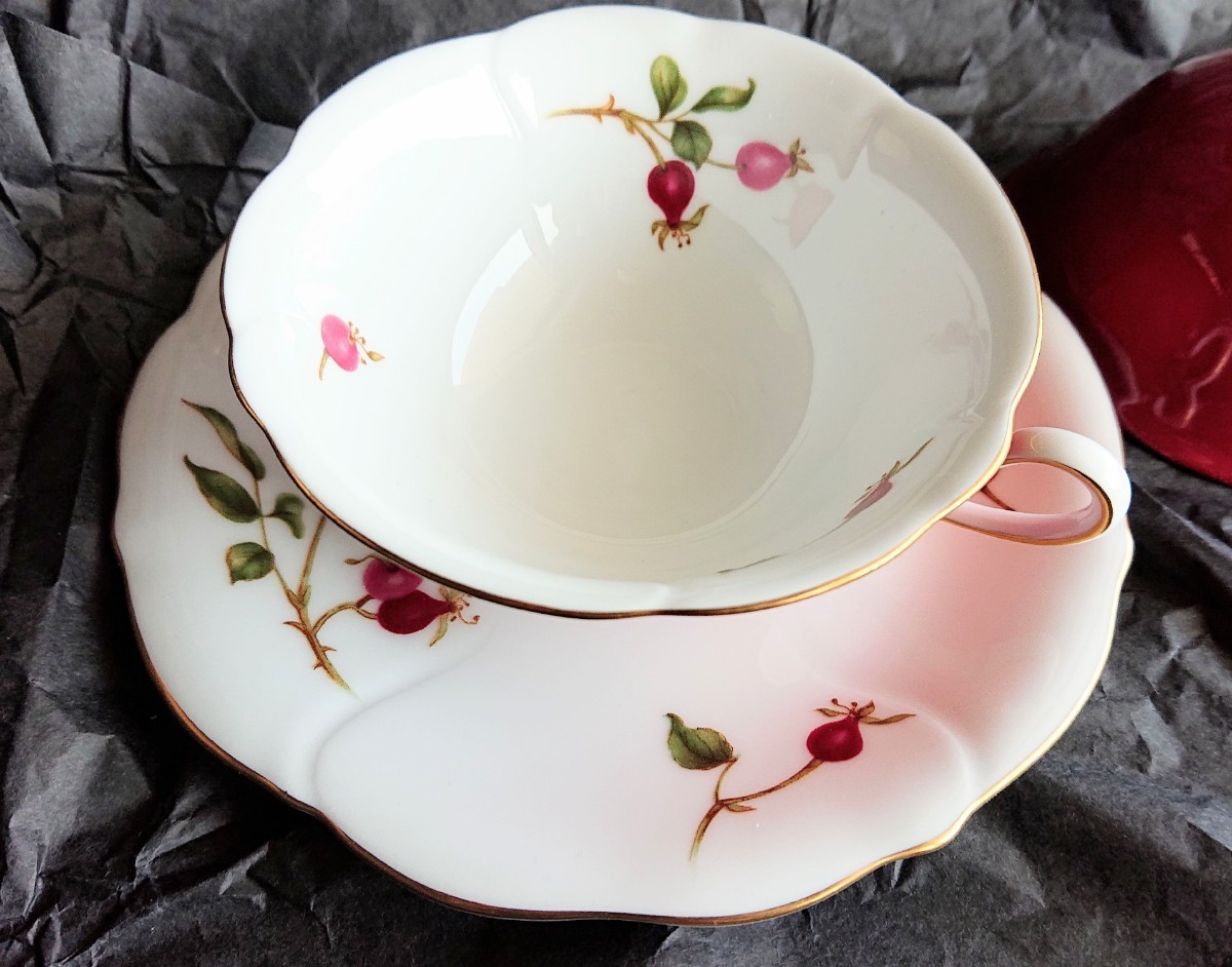 美品 大倉陶園 ① カップ&ソーサー ティーカップ 大倉陶器 大倉 美品 大倉陶園 ① カップ&ソーサー ティーカップ 大倉陶器 大倉
