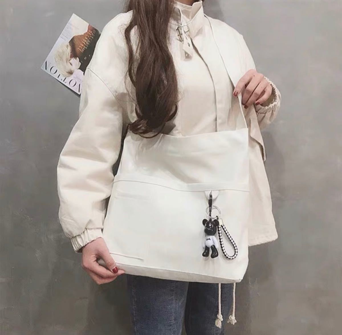 韓国 ファッション トートバッグ ショルダーバッグ マザーズバッグ エコバッグ ホワイト 大容量 4ポケット 男女兼用 新品未使用