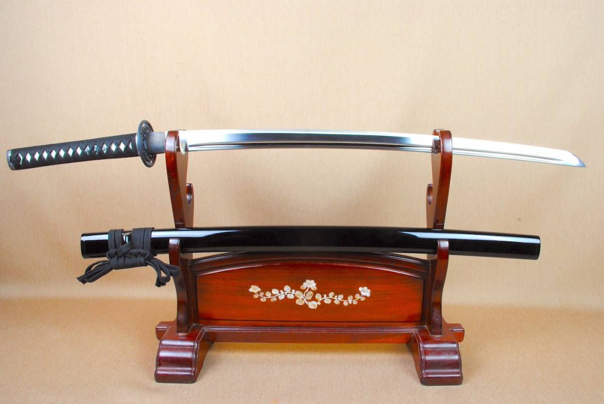 居合刀　練武刀　オリジナルモデル（入門者から高段者まで、十分使用可）(2尺3寸)