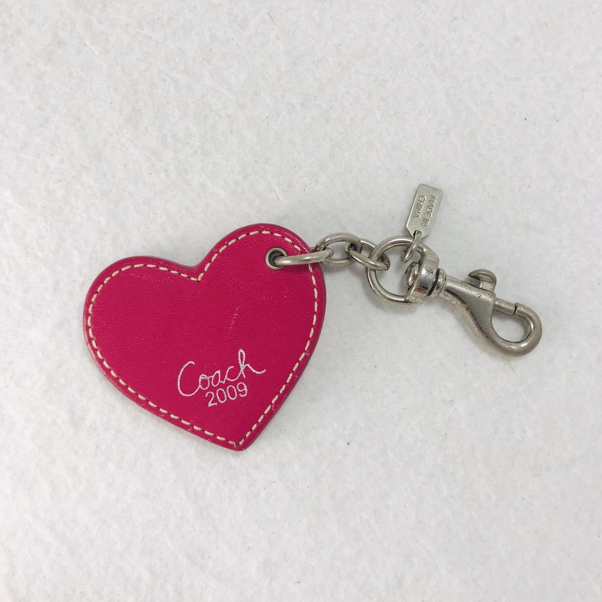 60%OFF!】 コーチCOACHキーホルダーハートチャーム2009 agapeeurope.org